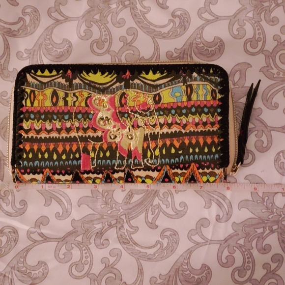 Sakroots Wallet - Picture 5 of 5